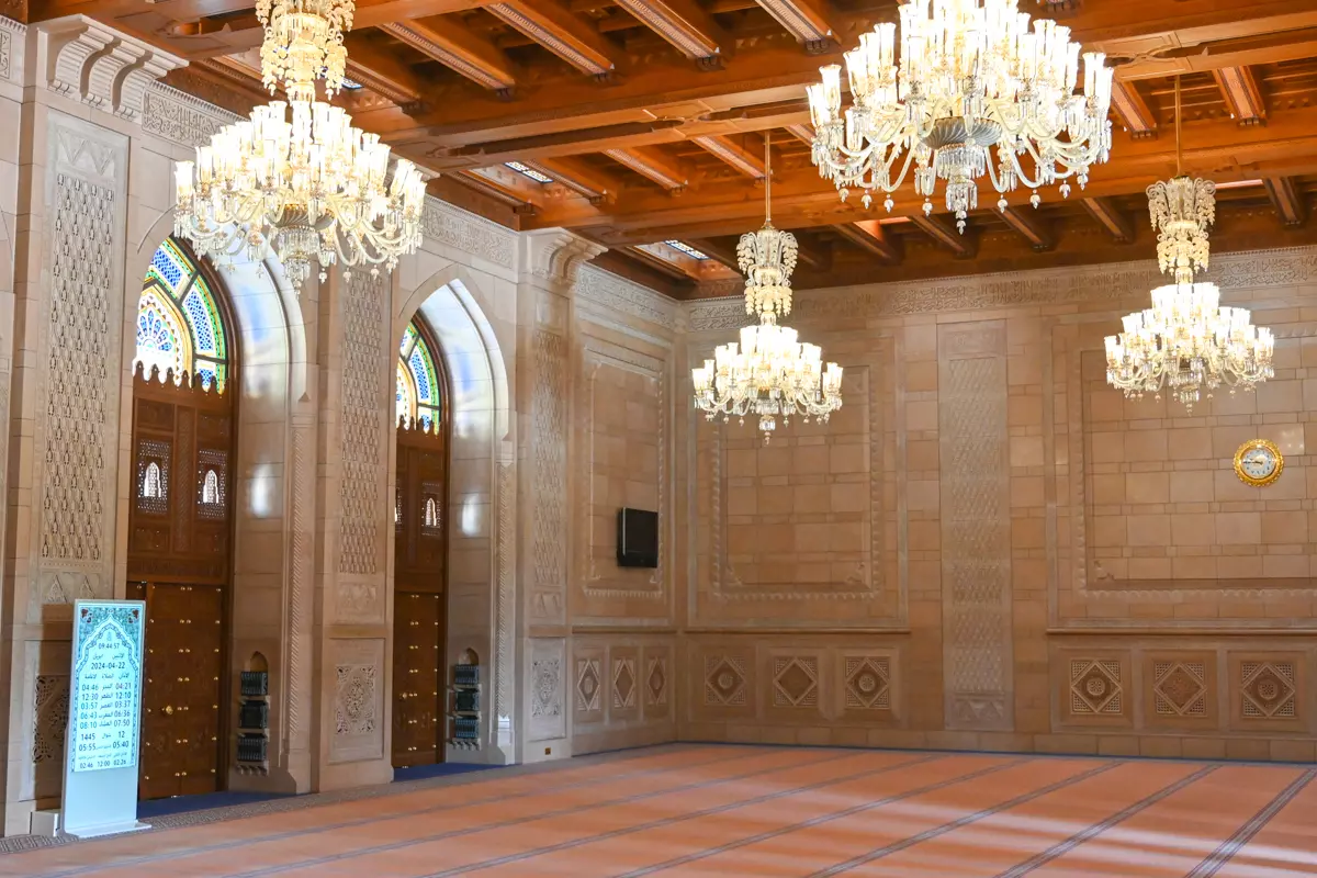 Muscat Mosque inside