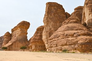 How to Get from Jeddah to Al Ula