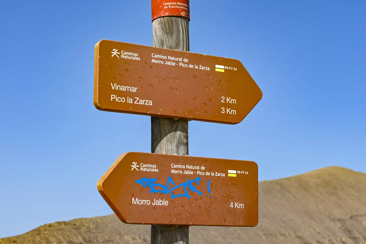 Pico de la Zarza trail
