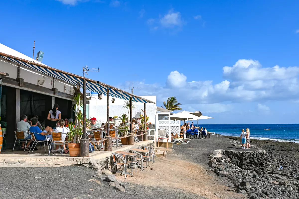 Playa Quemada restaurants