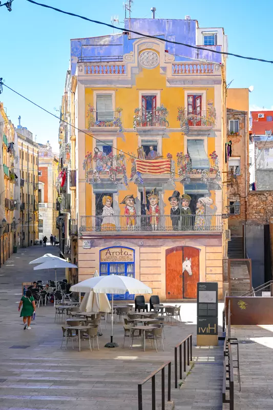 Narrow street in Tarragona