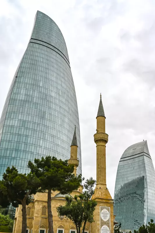 flame towers baku