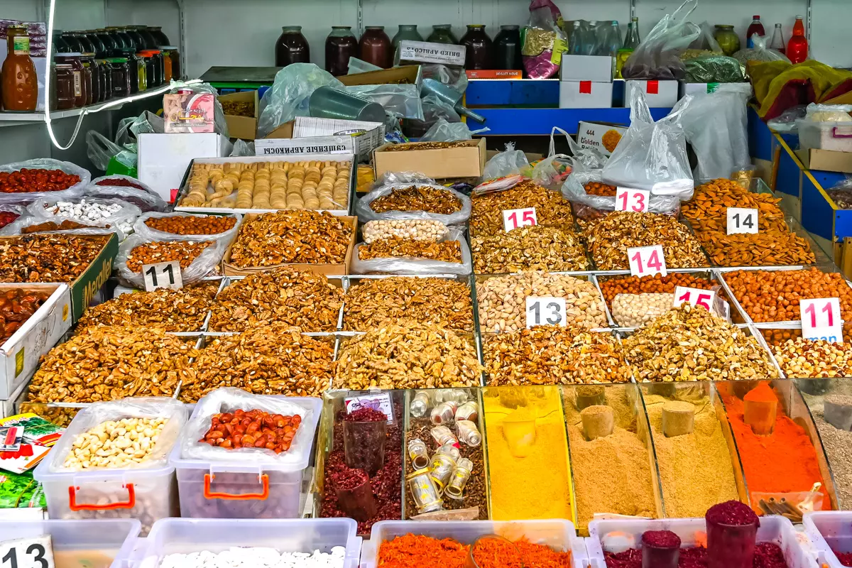 Yasil Bazaar