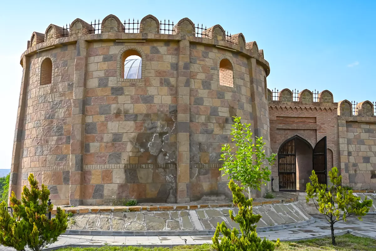 Yezidabad Fortress