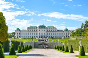 The Best Palaces in Vienna You Can’t Miss Chasing History